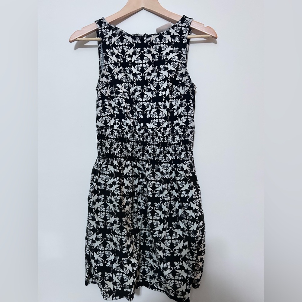 Universal Thread dress.
